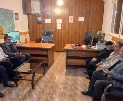 پیگیری جدی دکتر علی بابایی کارنامی نماینده مردم در شورای اسلامی و دهیاری روستای آخورسر برای اجرای طرح هادی و بازنگری آن مطابق با ماده 58