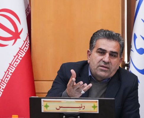 تامین اعتبار ۵۰۰ میلیارد تومانی برای پرداخت حقوق کارگران صنایع چوب و کاغذ مازندران توسط دکتر بابایی کارنامی