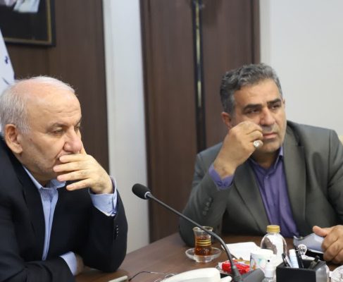 جلسه ماده ۲۴ معادن با حضور بابایی کارنامـی و استاندار مازندران