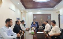 نشست شورا و شهردار فرح‌آباد با دکتر بابایی کارنامی