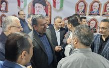 حضور دکتر بابایی کارنامی در موکب خدمت و دیدار چهره‌به‌چهره با مردم