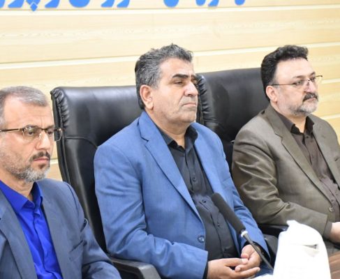 مراسم تجلیل جمعی از فرهنگیان و معلمان ساری و میاندورود به میزبانی دفتر دکتر بابایی کارنامی