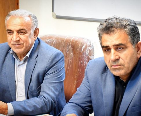 نشست دکتر بابایی کارنامی و اعضای کانون بازنشستگان و و مستمری بگیران تامین اجتماعی ساری