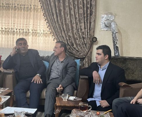 دیدار دکتر بابایی کارنامی با خانواده معلم فقید مرحوم رضوان در جامخانه