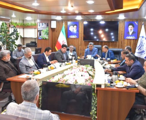 جلسه هیات مدیره کانون انجمن های صنفی کارگران ساختمانی مازندران با حضور دکتر بابایی کارنامی