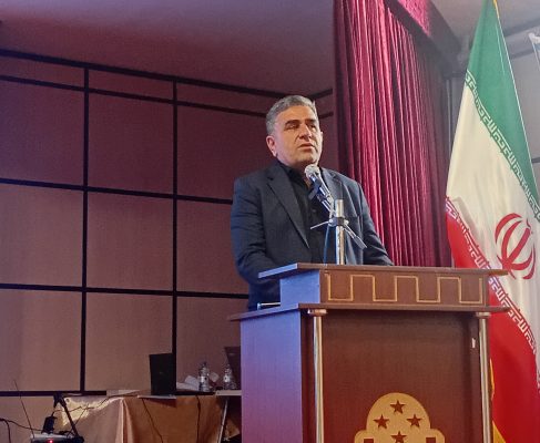 تجلیل از معلمان نمونه شهرستان میاندورود با حضور دکتر بابایی کارنامی
