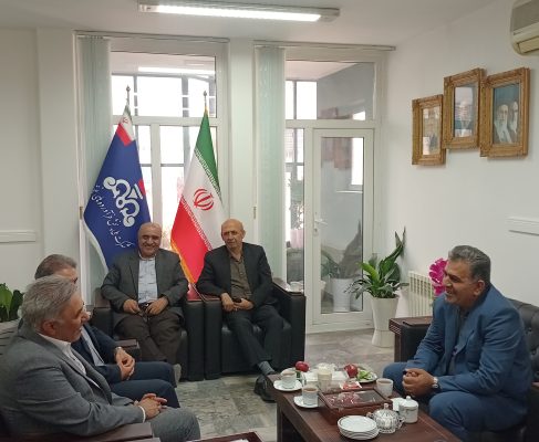 دیدار دکتر بابایی کارنامی با مدیر شرکت ملی پخش فرآورده های نفتی منطقه ساری