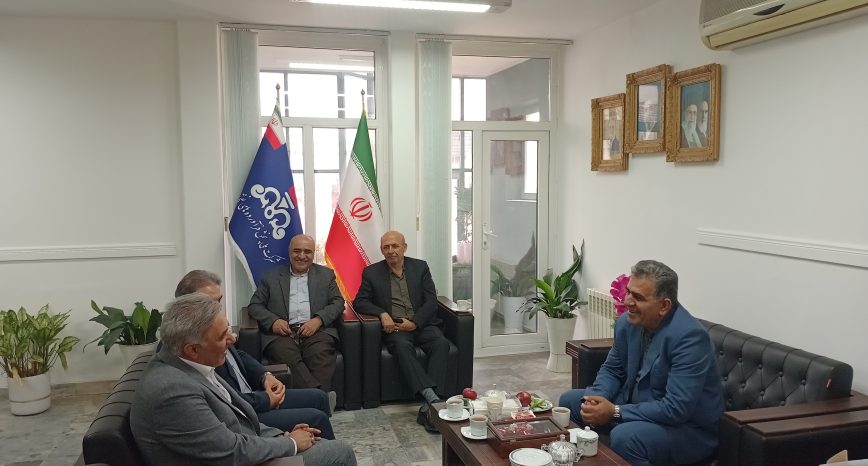 دیدار دکتر بابایی کارنامی با مدیر شرکت ملی پخش فرآورده های نفتی منطقه ساری